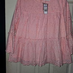 Women's blouse, pink, scallop sleeve design, large, relax fit.